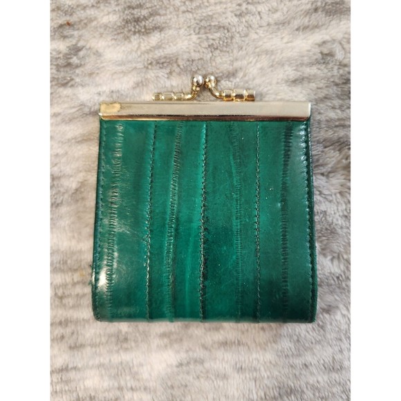 Vintage Genuine Eel Skin Kiss Lock Coin Purse Rare Color Green Made in Korea - Picture 6 of 6